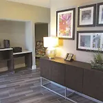 La Quinta By Wyndham Las Vegas Summerlin Tech 